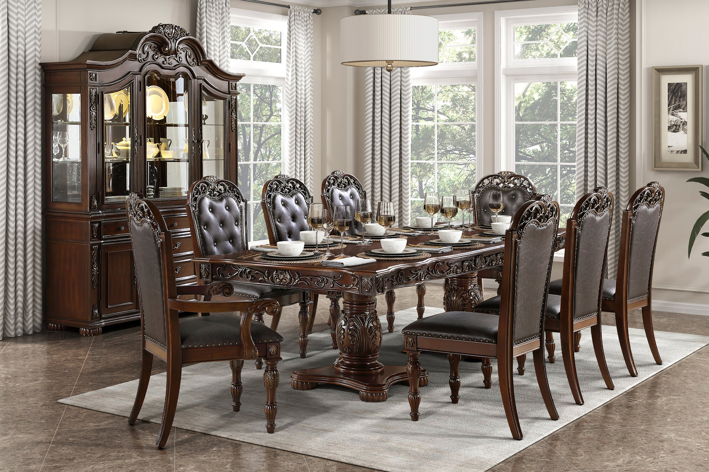 Traditional Style Dining Table