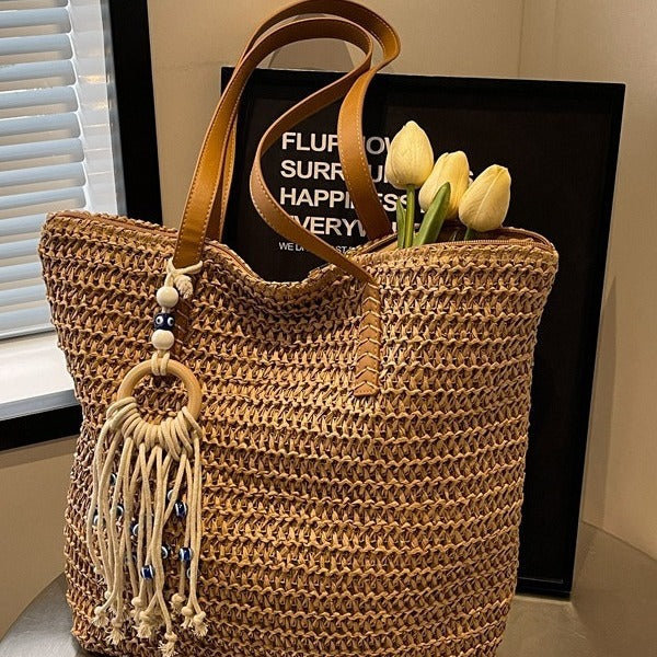 Straw Bag  Large-capacity Tote Bag All-match Seaside Shoulder Commuter Woven Bag