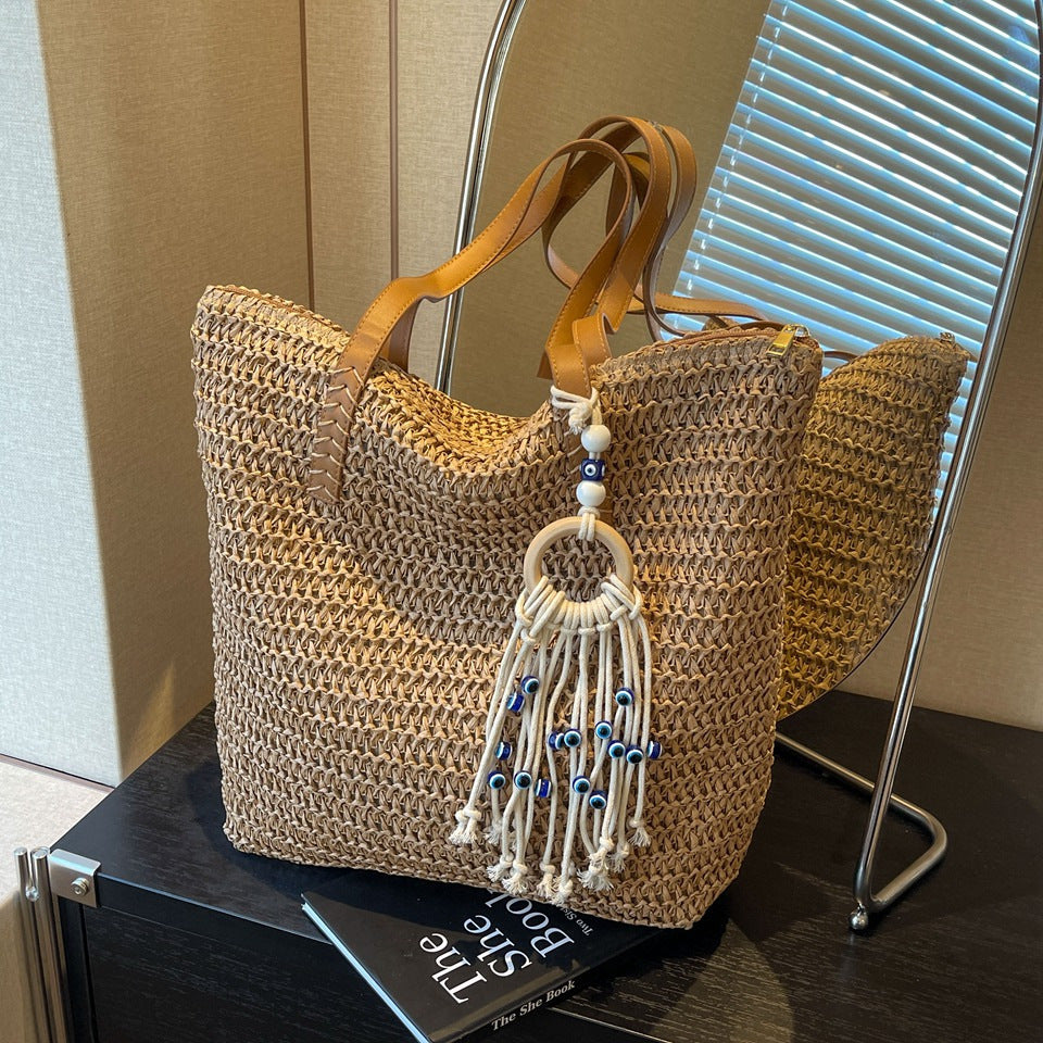 Straw Bag  Large-capacity Tote Bag All-match Seaside Shoulder Commuter Woven Bag